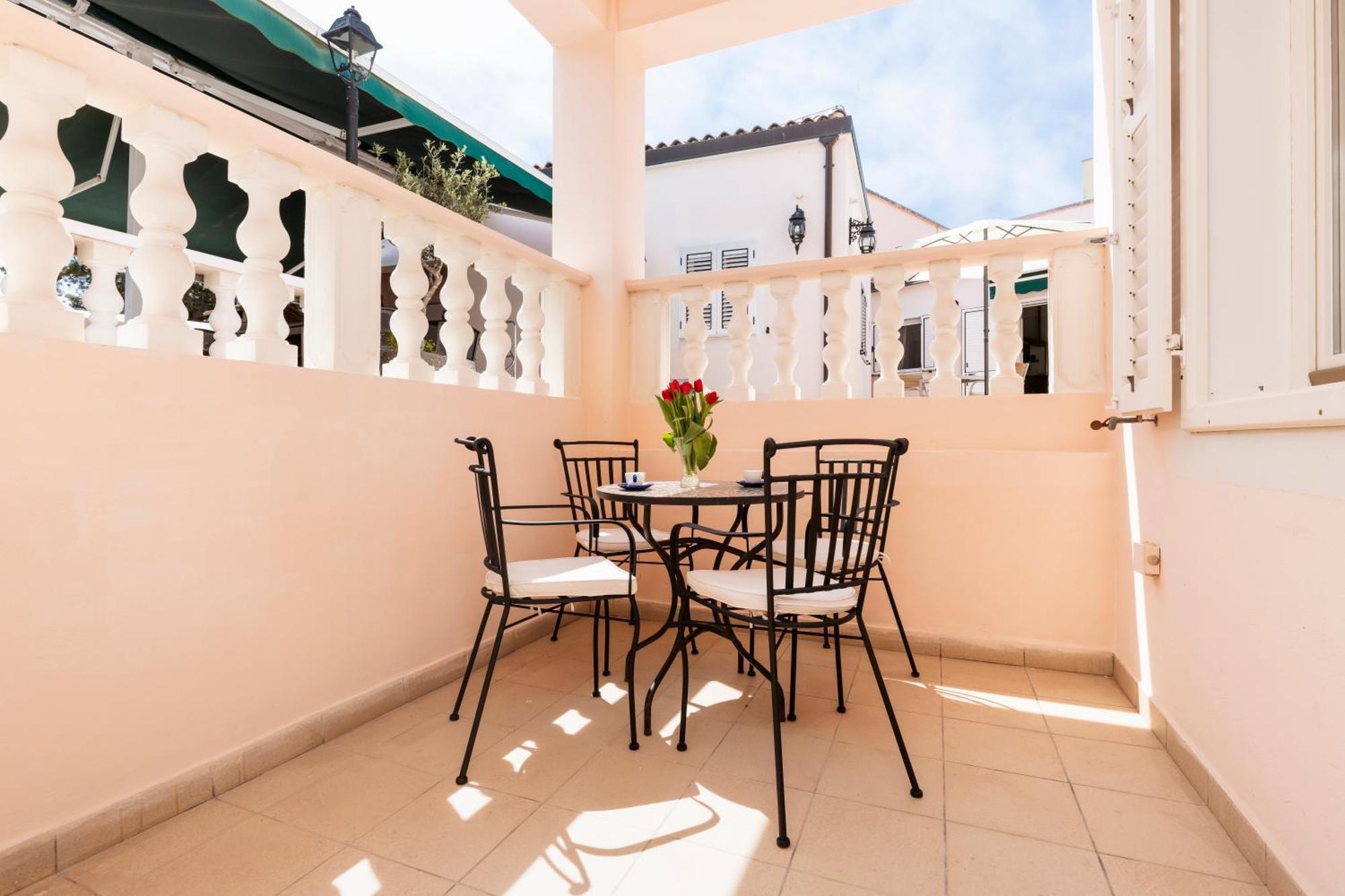 Villa Cassia Mali Lošinj Kültér fotó